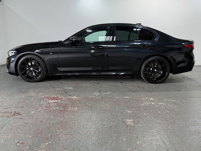2020 BMW 5 Series 2.0 520d MHT M Sport Saloon 4dr Diesel Hybrid Auto Euro 6 (s/s) (190 ps)CAT Sal...