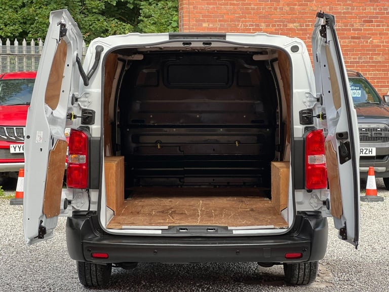 2022 Peugeot Expert 1.5 BlueHDi 1000 Professional Premium Long Panel Van LWB Euro 6 (s/s) 6dr PAN...
