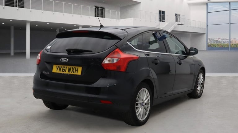 2011 Ford Focus 1.6 125 Zetec 5dr HATCHBACK Petrol Manual