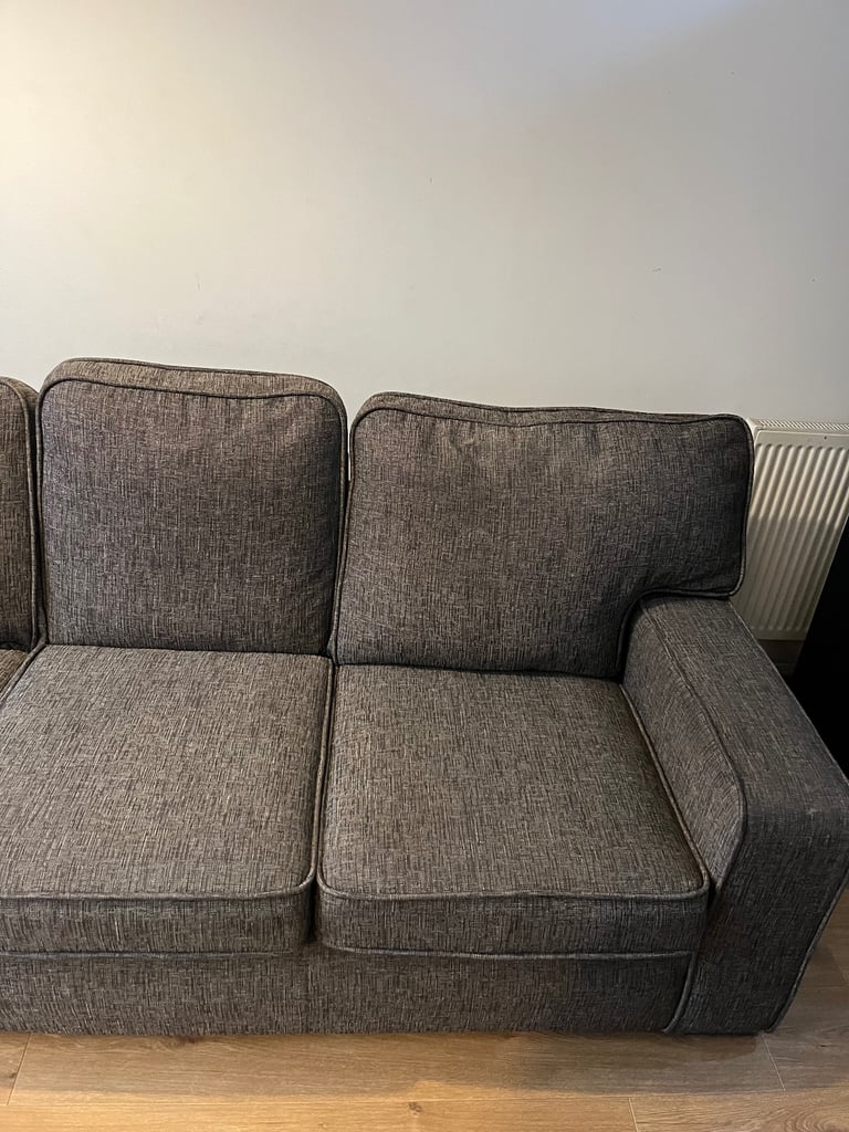 3 seater Sofa Very good condition 