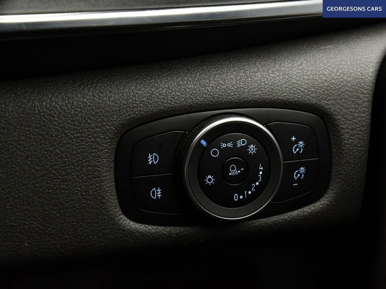 2022 Ford Tourneo Custom 2.0 320 EcoBlue Titanium Minibus Double Cab 5dr Diesel Auto L2 Euro 6 (s...