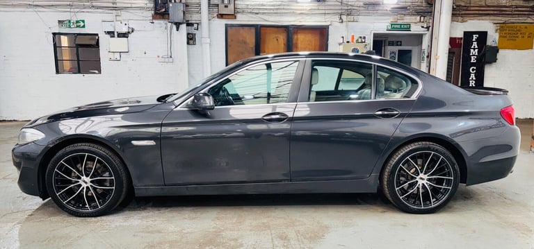 2010 BMW 5 Series 2.0 520d SE Steptronic Euro 5 4dr SALOON Diesel Automatic