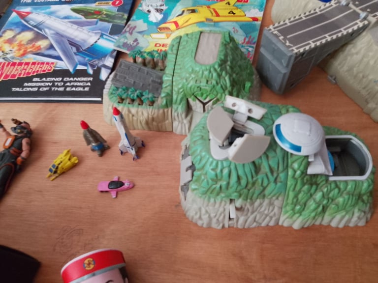 Gerry Sanderson toys