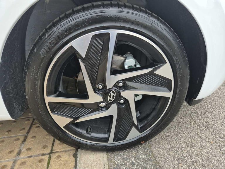 2025 Hyundai i10 1.2 [79] Premium 5dr Auto [Nav] HATCHBACK Petrol Automatic