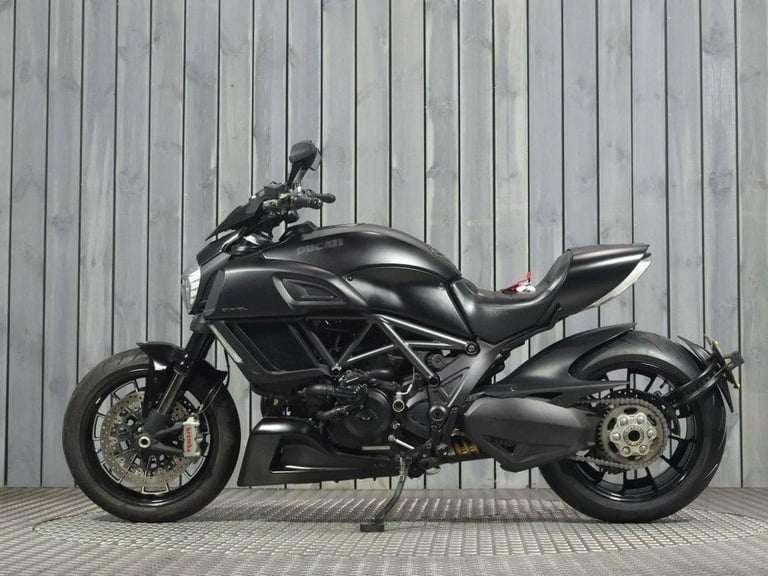2014 14 DUCATI DIAVEL
