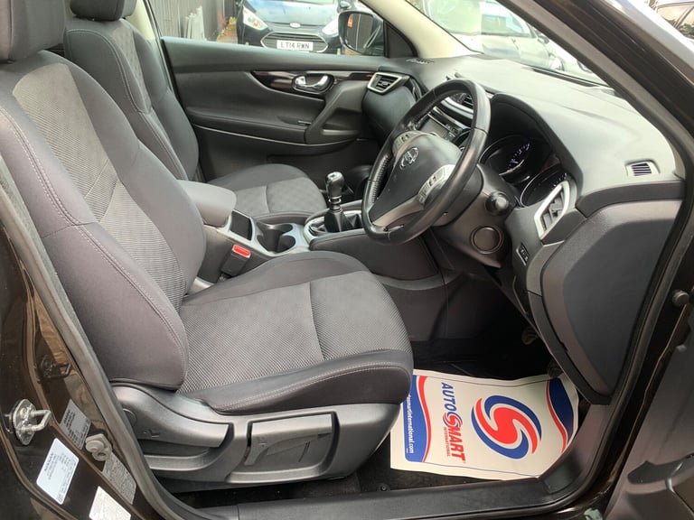 2016 Nissan Qashqai 1.2 DIG-T N-Connecta SUV 5dr Petrol Manual 2WD Euro 6 (s/s)