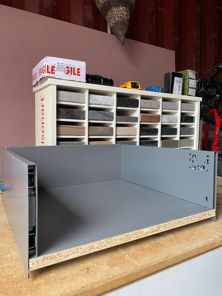 Fitted Kitchen Cabinets-Units-Carcass - Dark or Light Concrete Handleless Doors (Brand New)