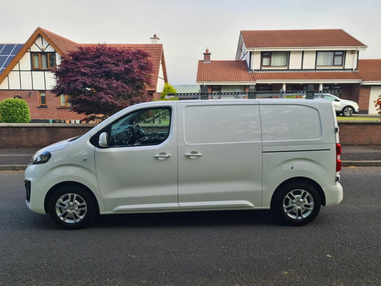 2020 Vauxhall Vivaro 1.5 D Sportive 120Bhp