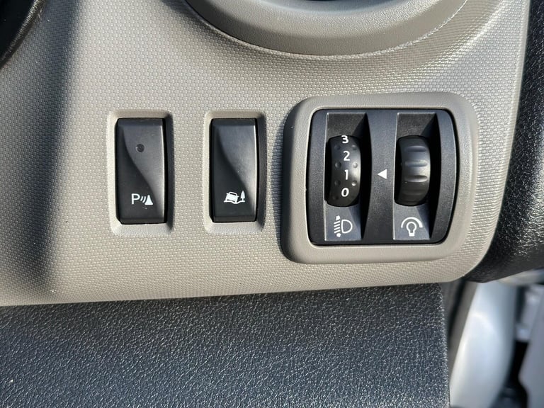 2019 Renault Trafic 1.6 dCi ENERGY 27 Business+ SWB Standard Roof Euro 6 (s/s) 5dr PANEL VAN Dies...