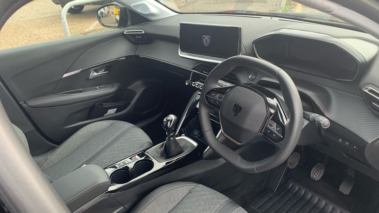 2024 Peugeot 208 1.2 PureTech Allure Hatchback 5dr Petrol Manual Euro 6 (s/s) (100 ps) Hatchback ...