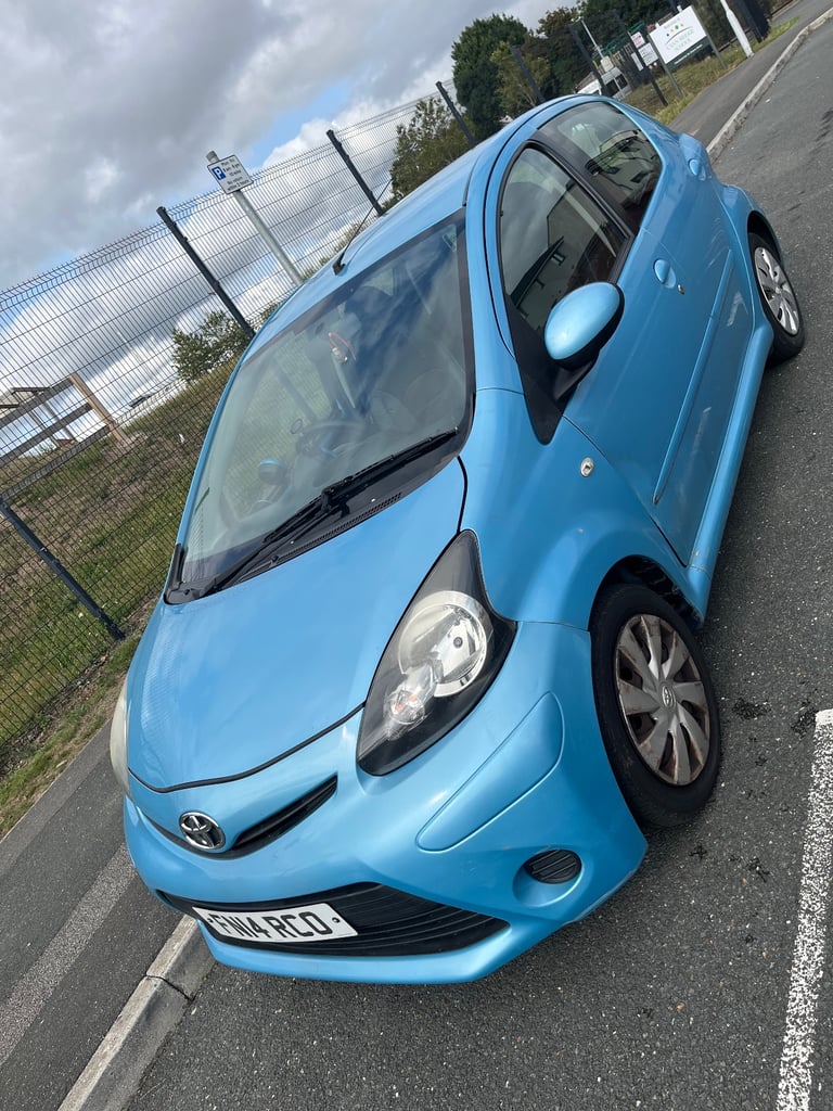 Toyota, AYGO, Hatchback, 2008, Manual, 998 (cc), 5 doors