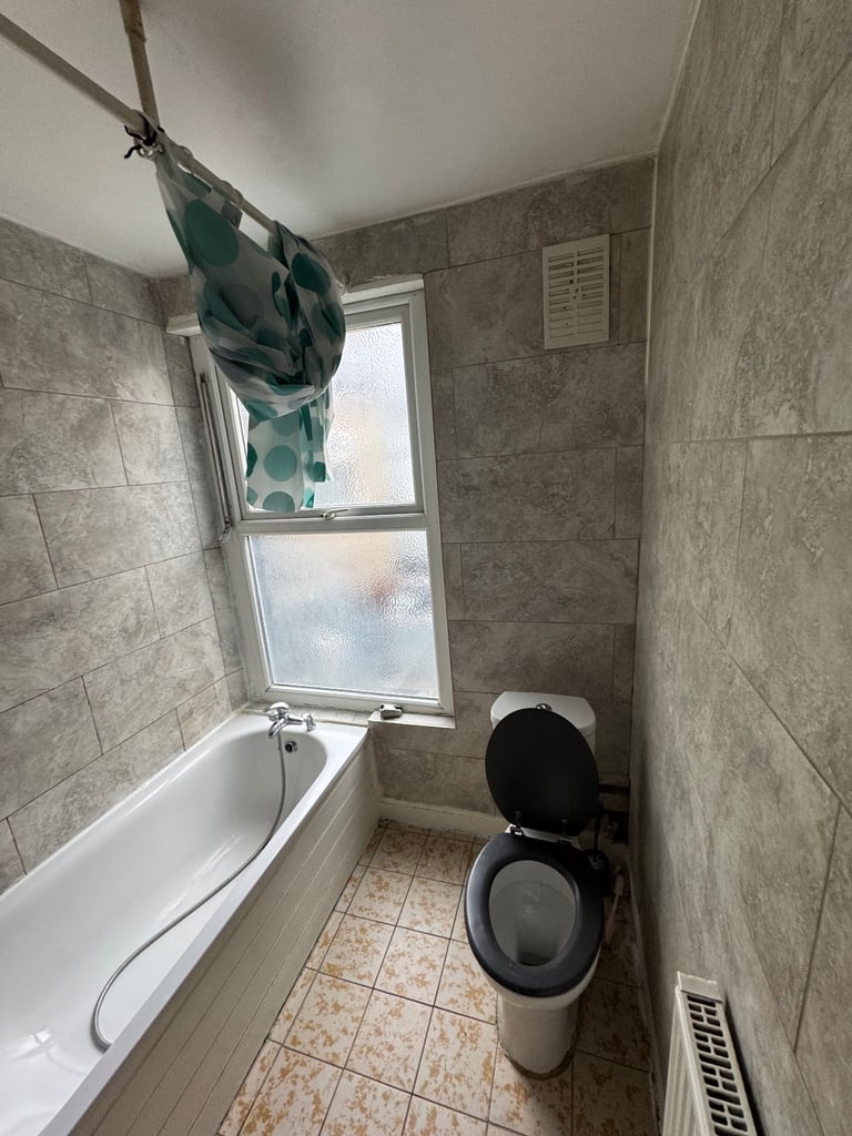 2 bedroom flat available in barking 