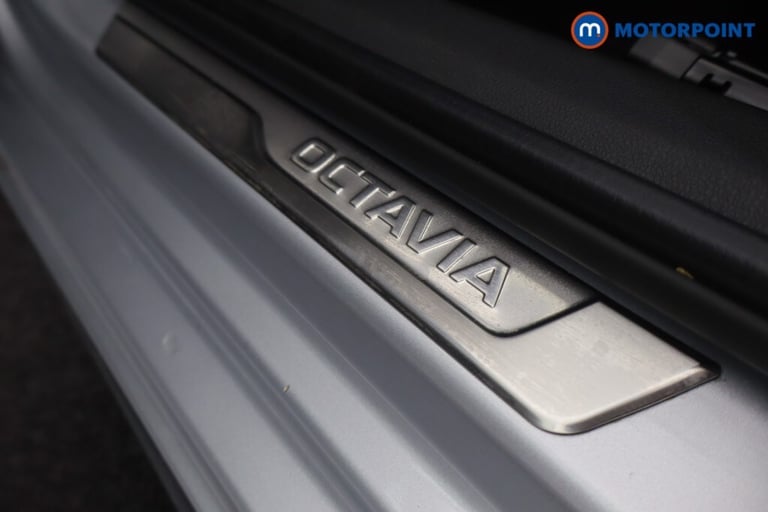 2024 Skoda Octavia 1.5 TSI 150 SE L 5dr Hatchback Petrol Manual