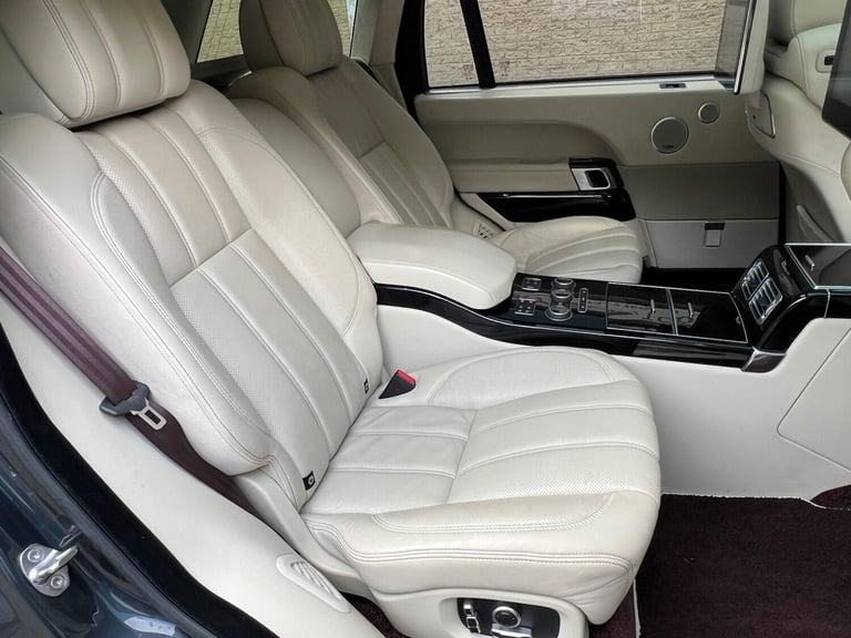 2017 Land Rover Range Rover 4.4 SD V8 Autobiography Auto 4WD Euro 6 (s/s) 5dr LWB ESTATE Diesel A...
