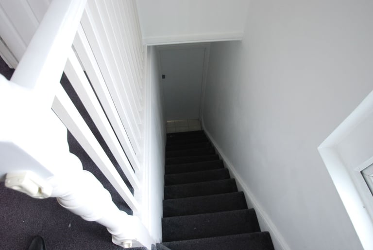 One bedroom first floor flat near Dollis Hill Station NW10