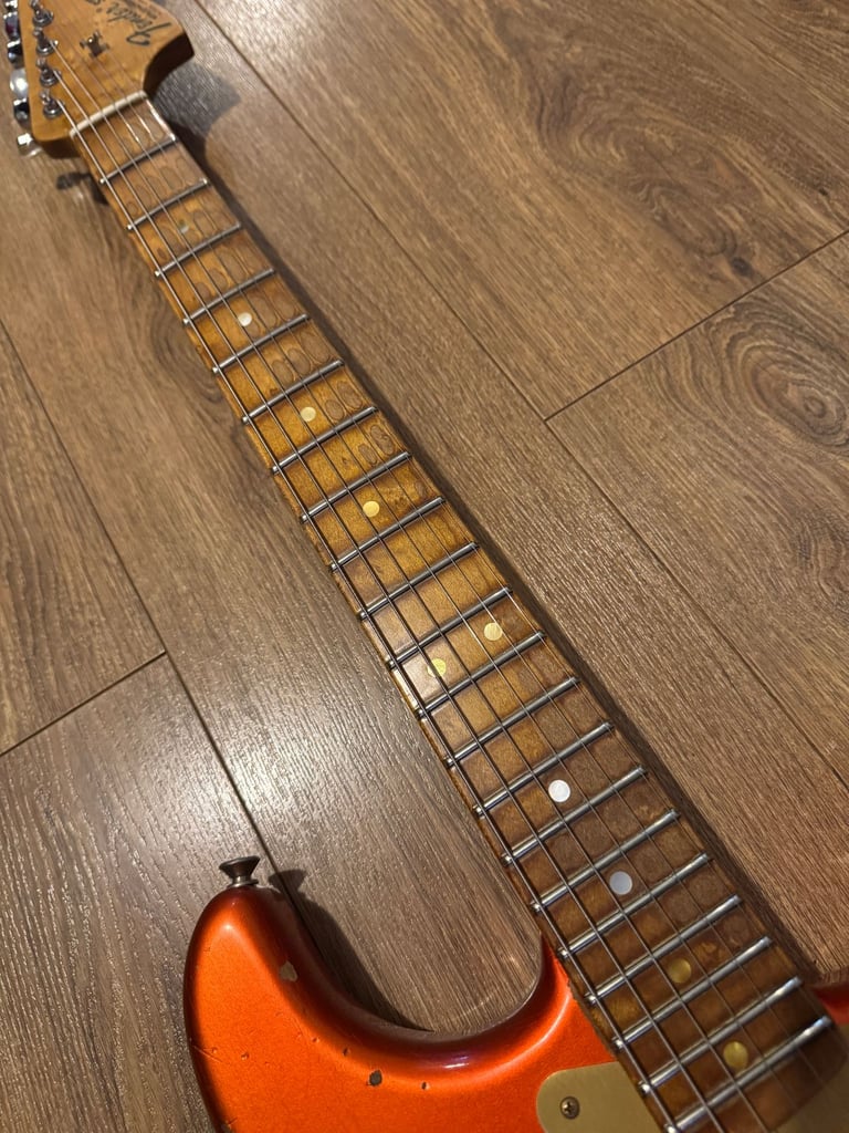 Fender Custom Shop '69 Tomatillo Stratocaster Heavy Relic Candy Tangerine - Trades