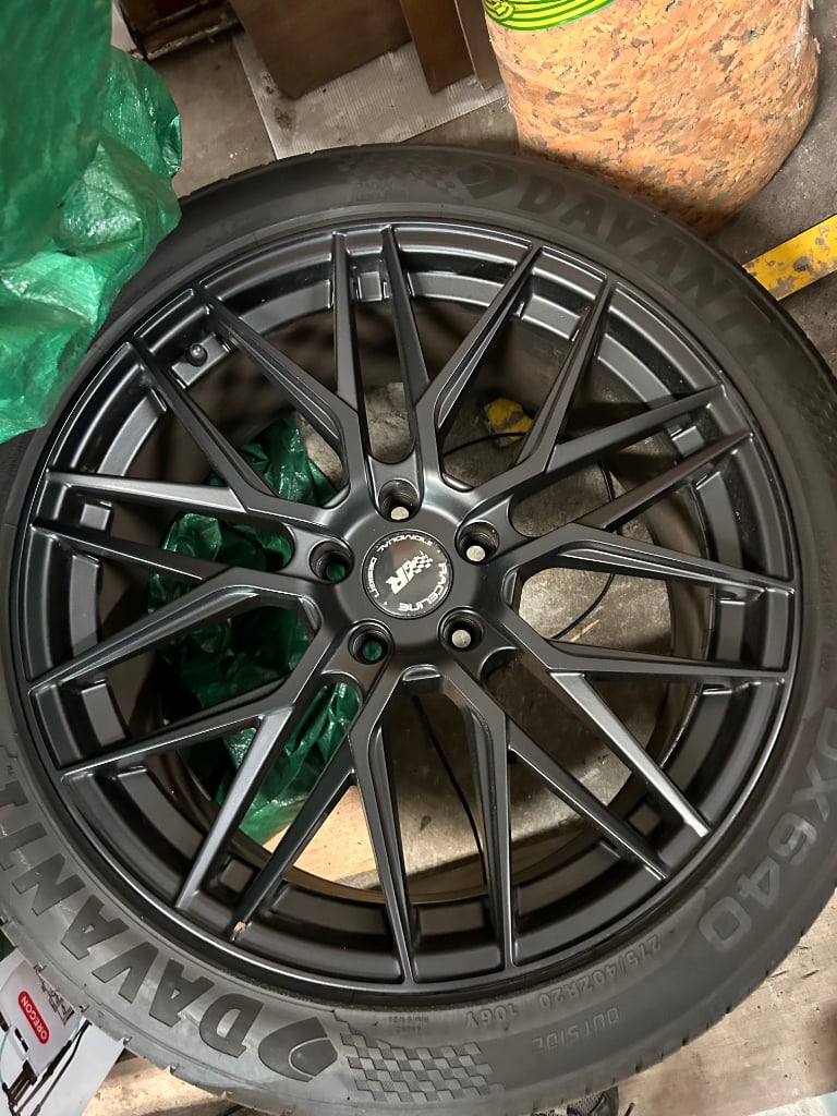 Vw Transporter Raceline 20 Wheels