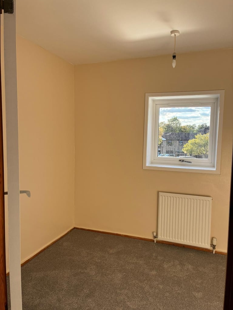 *** Mid Terraced House for Rent near Milton Keynes city centre ***