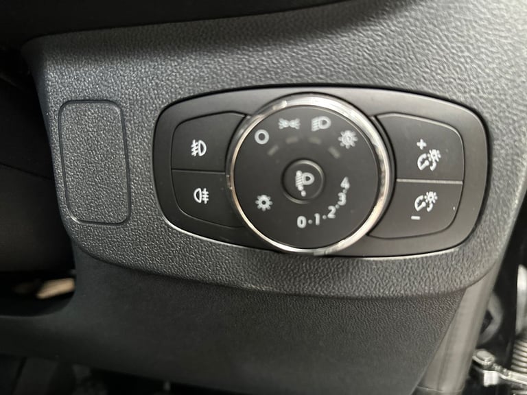 2024 Ford Puma 1.0 EcoBoost Hybrid mHEV ST-Line X 5dr HATCHBACK PETROL Manual