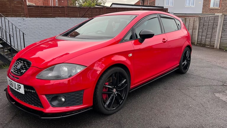2011 SEAT Leon 2.0 TSI Cupra R Euro 5 5dr Petrol