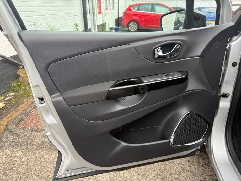 2016 Renault Captur 0.9 TCE 90 Dynamique S Nav 5dr HATCHBACK Petrol Manual