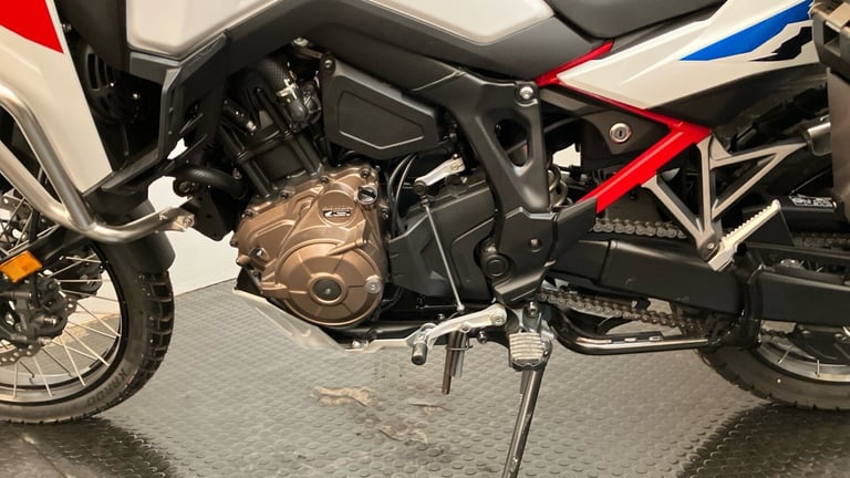 2025 Honda Africa Twin (23MY) Honda Africa Twin CRF1100L Manual DUEL Petrol Manual