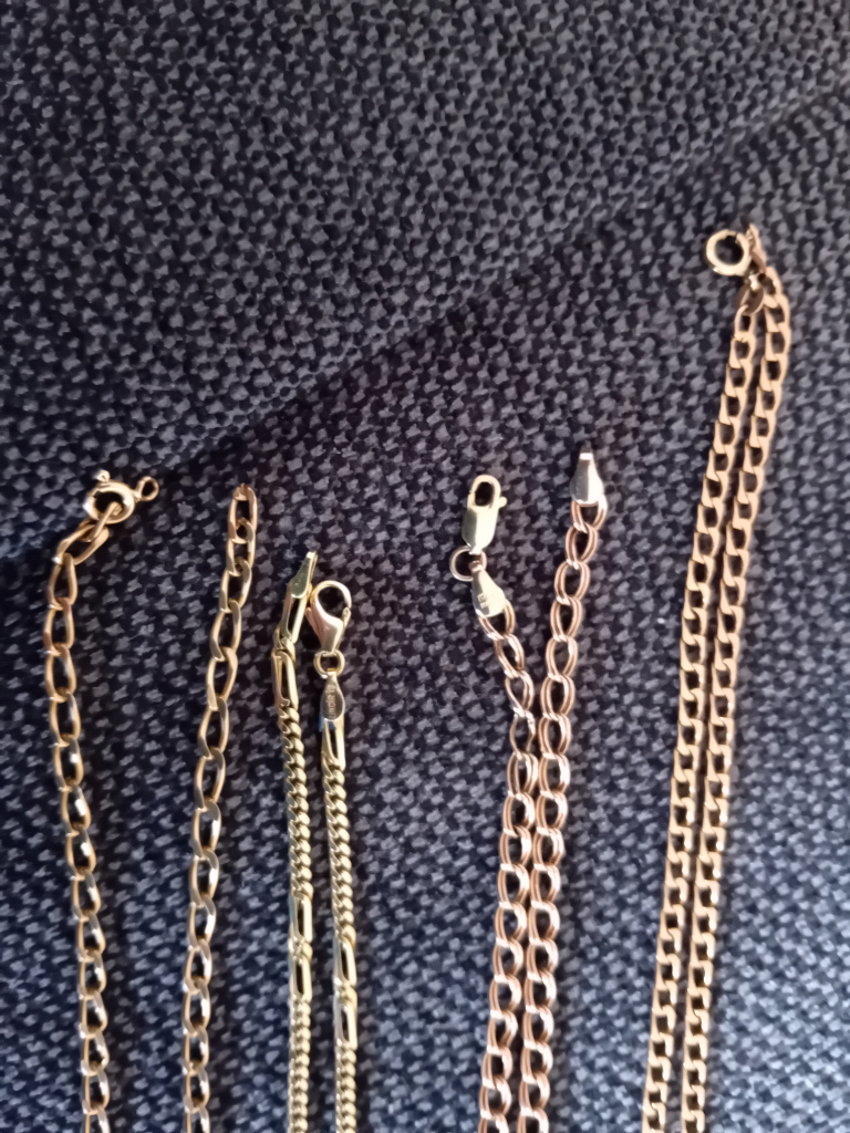  9ct Gold chain bracelet all £29 per gram 