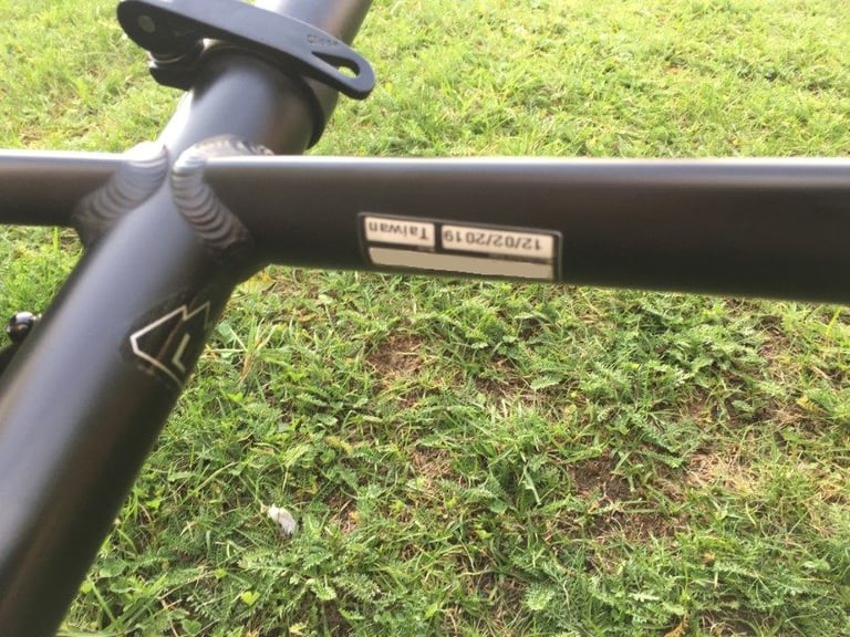 Specialized Rockhopper Comp 29” black Hardtail mountain xc bike - L frame cycle