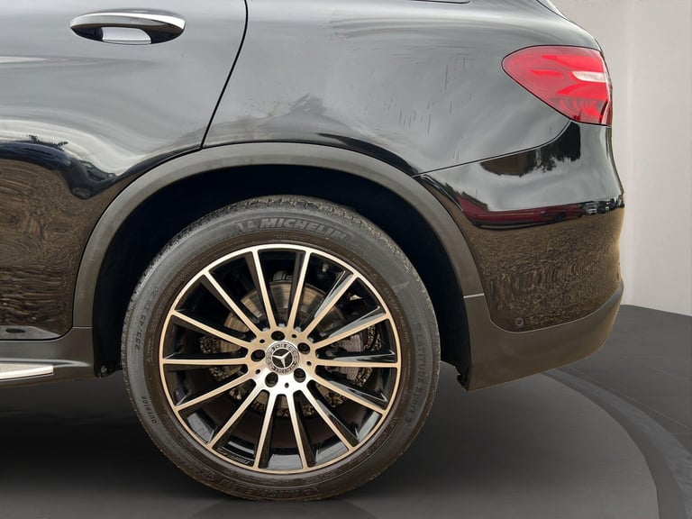 2017 Mercedes-Benz GLC 2.1 GLC220d AMG Line (Premium) G-Tronic 4MATIC Euro 6 (s/s) 5dr ESTATE Die...