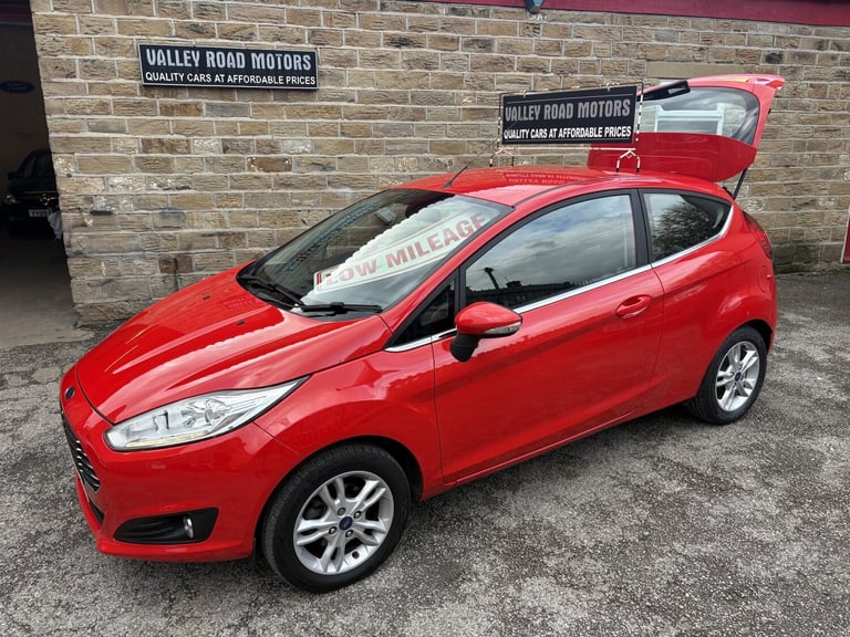 FORD FIESTA 1.25 Zetec 2017