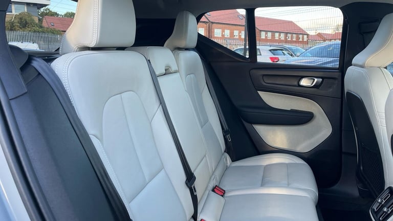 2024 Volvo XC40 Ultra B3 Mild hybrid ESTATE Petrol/Electric Hybrid Automatic