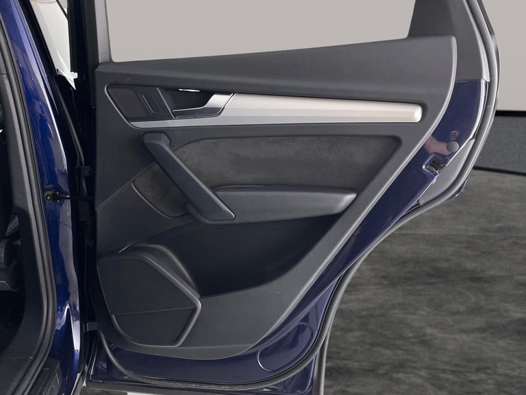 2019 Audi Q5 2.0 TDI 40 S line SUV 5dr Diesel S Tronic quattro Euro 6 (s/s) (190 ps) - S Suv Dies...