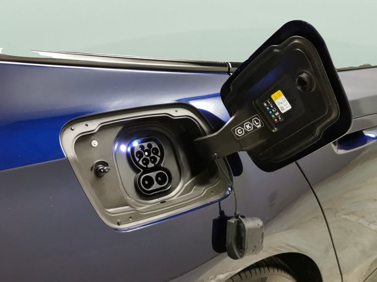 2024 BMW i5 40 83.9kWh M Sport Touring 5dr Electric Auto eDrive (11kW Charger) (340 ps) Estate El...