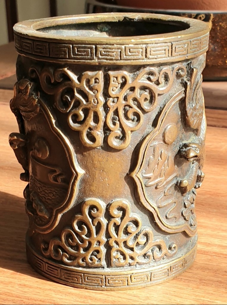 Antique Chinese Bronze brush pot.
