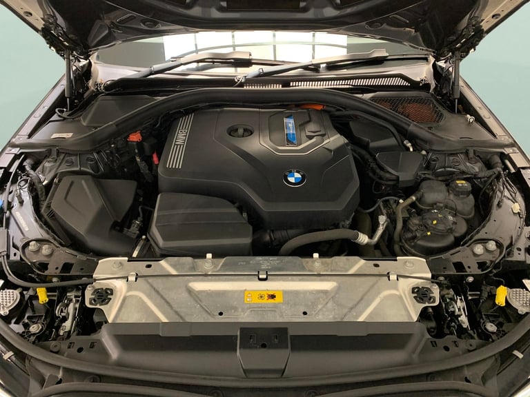 2020 BMW 3 Series 2.0 330e 12kWh M Sport Saloon 4dr Petrol Plug-in Hybrid Auto Euro 6 (s/s) ( Sal...