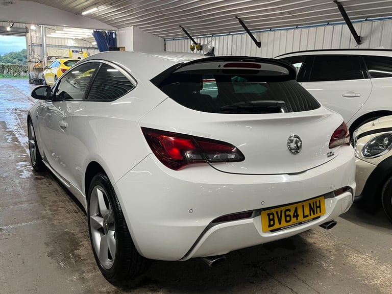  Vauxhall Astra GTC 2.0 CDTi BiTurbo Euro 5 (s/s) 3dr Diesel Manual