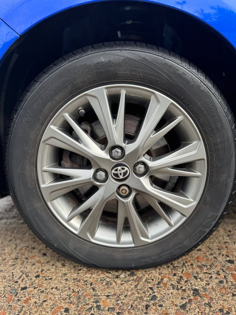 2018 Toyota Yaris icon 1.5 litre petrol manual 34,000 miles fully serviced cheap insurance 