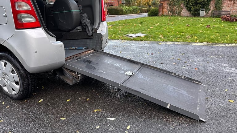 2001 Suzuki Wagon R 1.3 GL 5dr Auto WAV - Wheelchair Adaptive  ESTATE Petrol Automatic