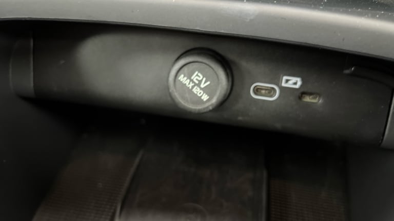 2023 Volvo C40 Recharge Core, Single Motor, Electric Estate Electric Automatic