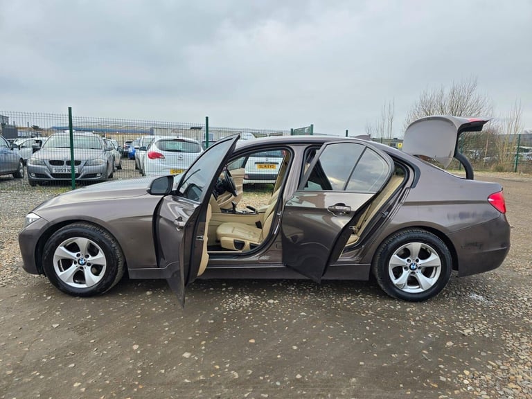 2014 BMW 3 Series 2.0 320d ED EfficientDynamics Euro 5 (s/s) 4dr Saloon Diesel Manual