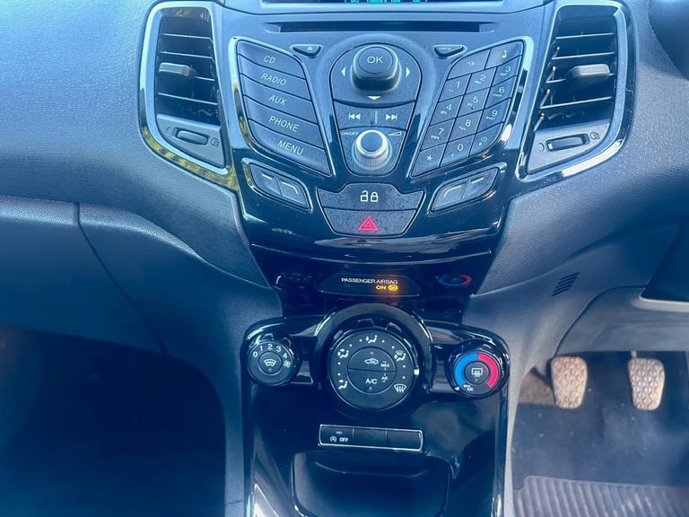Ford, FIESTA, Hatchback, 2013, Manual, 998 (cc), 5 doors