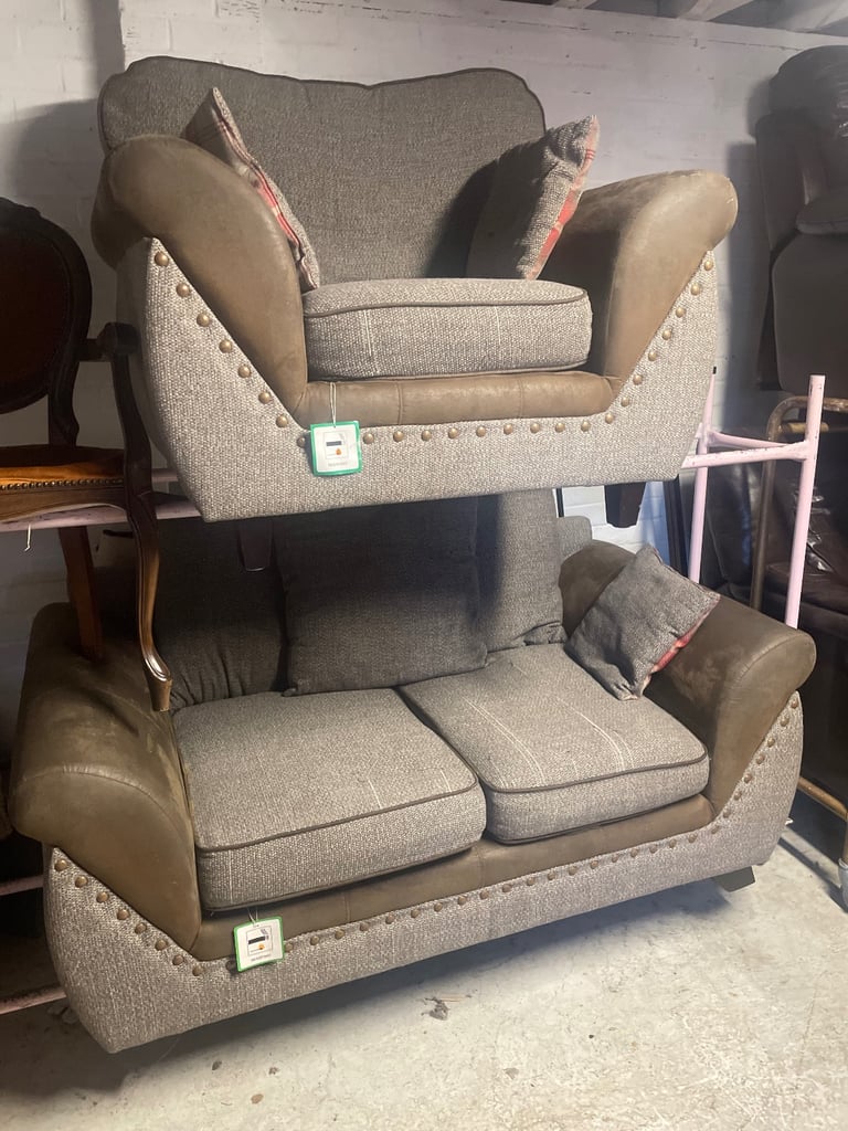 image for Exdisplay dfs sofa & cuddle chair set