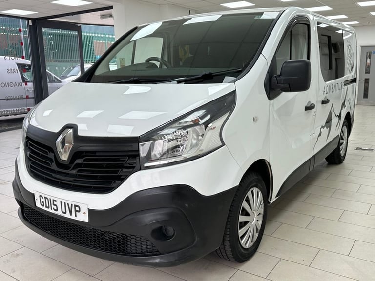 2015 Renault Trafic 1.6 dCi 27 Business camper conversion, 6 seats 5dr Diesel Manual SWB Standa C...