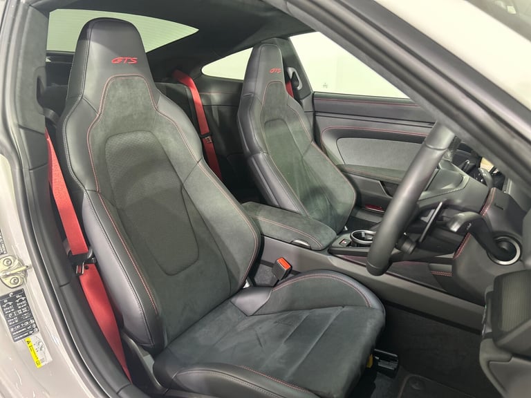 2025 Porsche 911 GTS t-Hybrid 2dr PDK COUPE Petrol/Electric Hybrid Manual