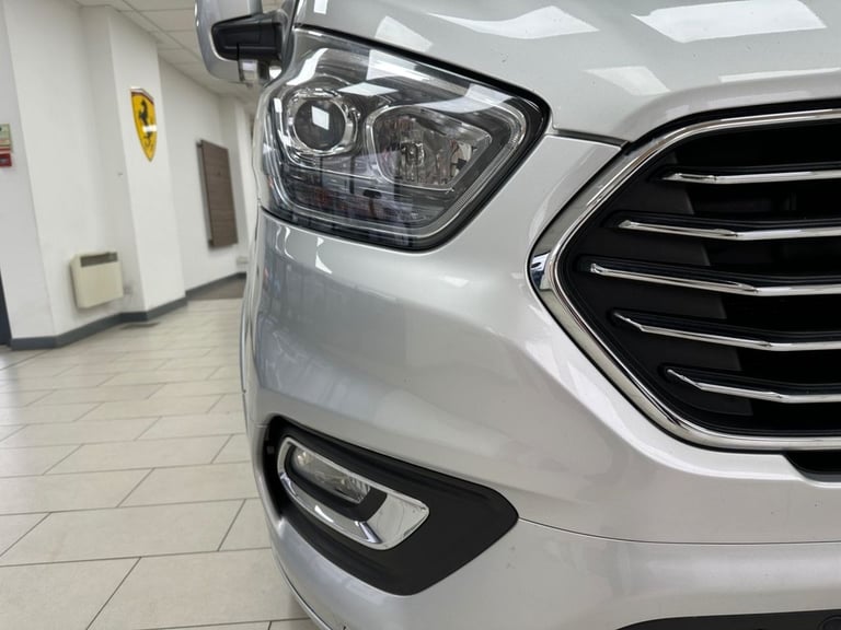 2020 Ford Tourneo Custom 2.0 EcoBlue 130ps L/R 8 Seater Titanium Auto MPV DIESEL Automatic