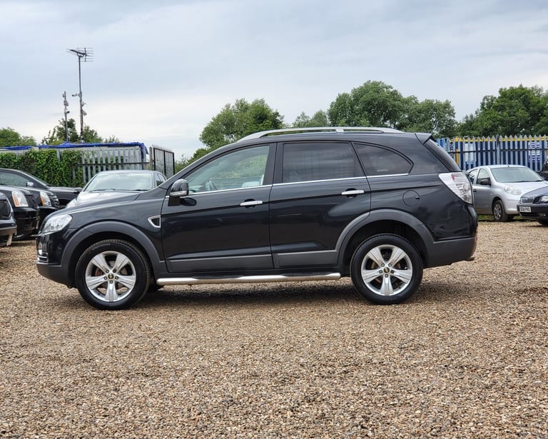 2010 CHEVROLET CAPTIVA 2.0 VCDi LTZ 5 DOOR 7 SEATER AUTOMATIC BLACK