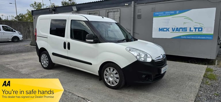 image for 2017 Vauxhall Combo L1H1 2300 CDTI ECOFLEX S/S 5 SEATER COMBI CREW VAN 1.3 CDTI 95ps Van/side win...