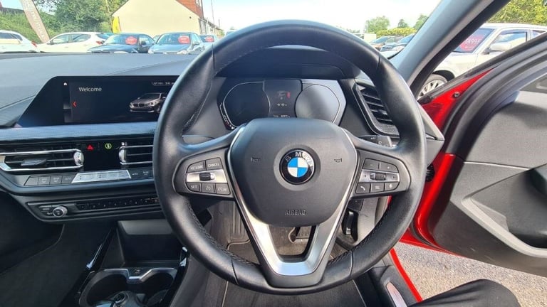 BMW 1 Series 118i Sport 5dr Step Auto Petrol