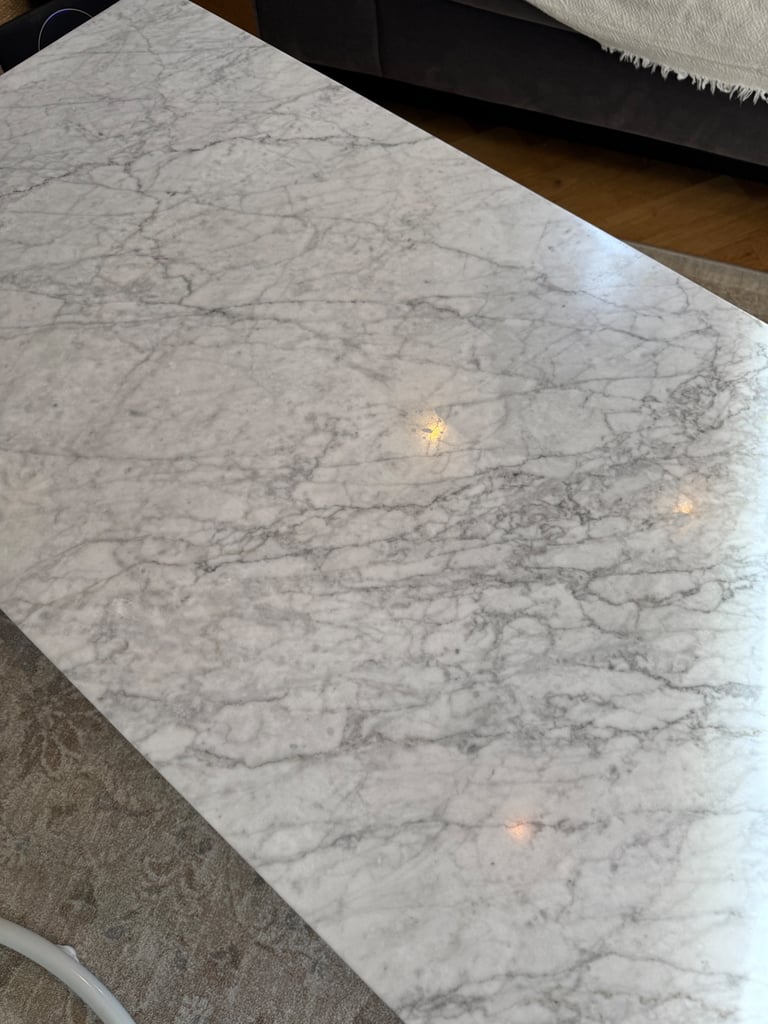 West Elm Marble Rectangle Coffee Table (112 cm x 61 cm)