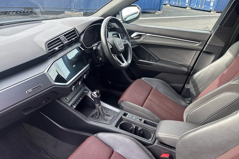  Audi Q3 1.5 Tfsi Cod 35 S Line Suv 5dr Petrol S Tronic Euro 6 s/s 150 Ps